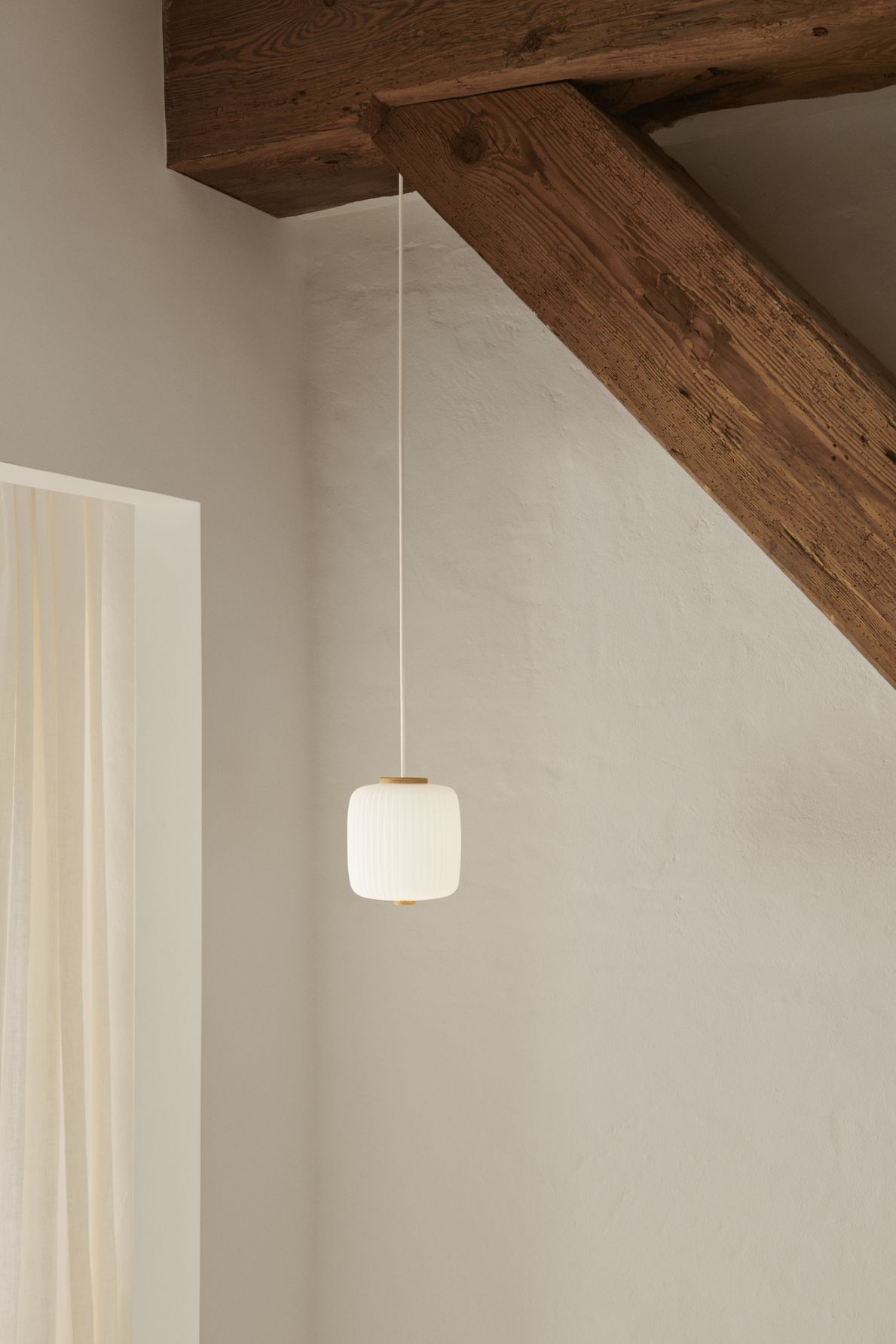 EK61 Opal hanglamp Ø 16 cm Carl Hansen & Søn UNIEK EXEMPLAAR