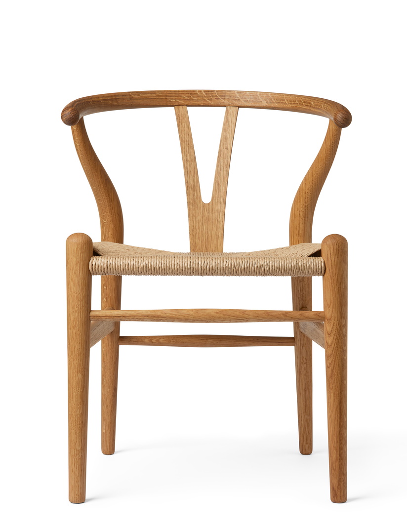 CH24 Wishbone Stuhl für Kinder von Carl Hansen & Søn, Holz und Kordel.