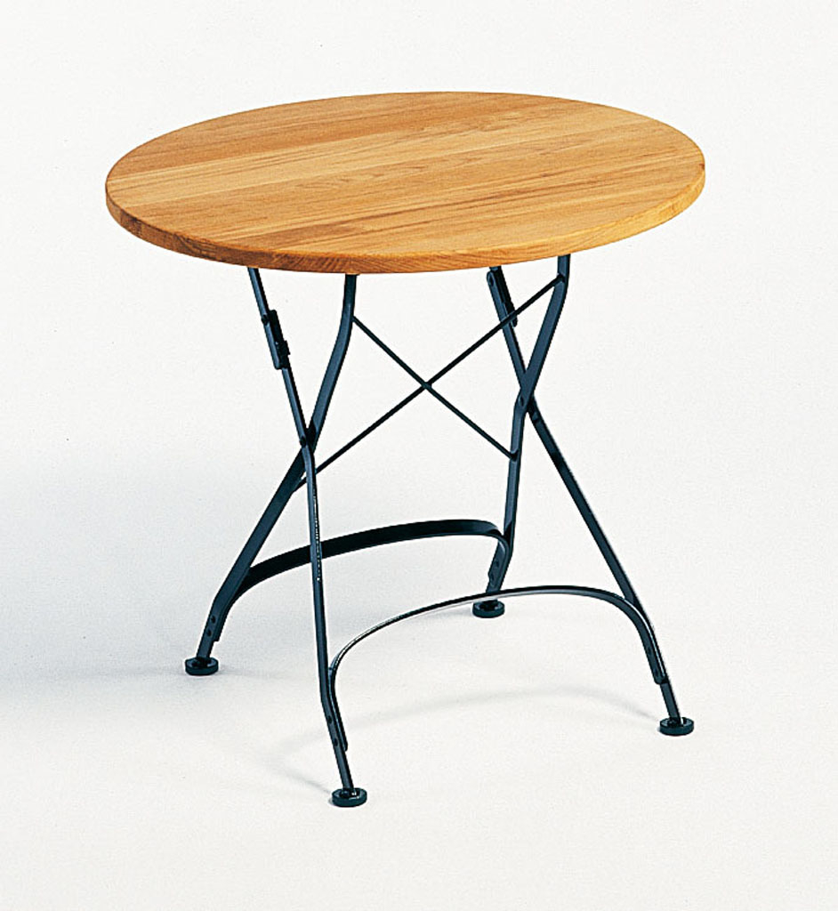 Weishäupl Classic Table: Klappbarer Gartentisch mit runder Holzplatte und filigranem, schwarzem Gestell.