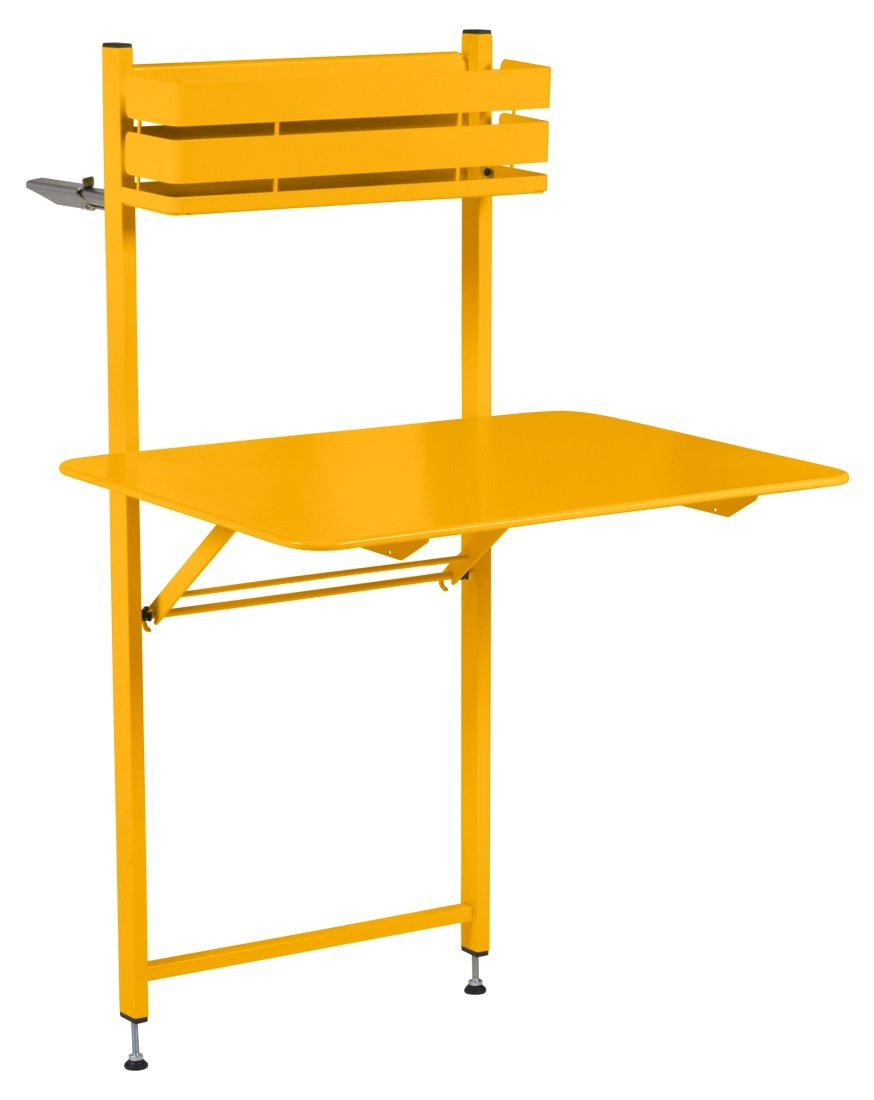 Gelber Bistro Balkontisch zum Aufhängen, ideal für kleine Outdoor Bereiche. Fermob Balkonmöbel.