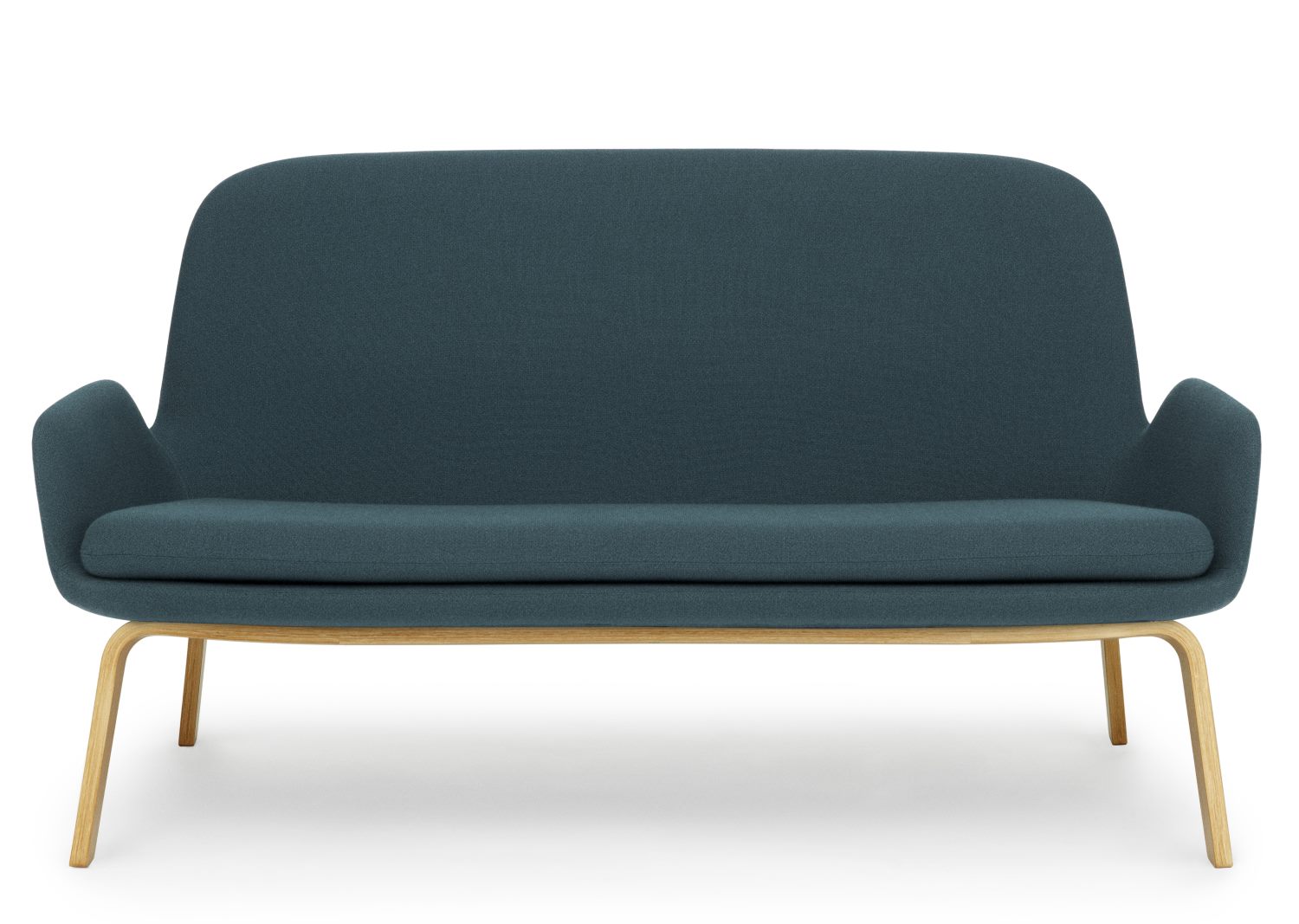 Normann Copenhagen Era Sofa mit Holzgestell in blaugrün, modernes Design für Wohnzimmer und Lounge.