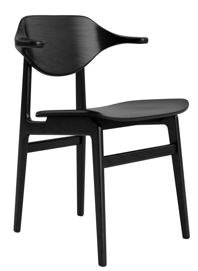 Schwarzer Bufala Dining Chair Stuhl von NORR11: Moderner Holzstuhl mit Armlehnen für Esszimmer und Wohnbereich.