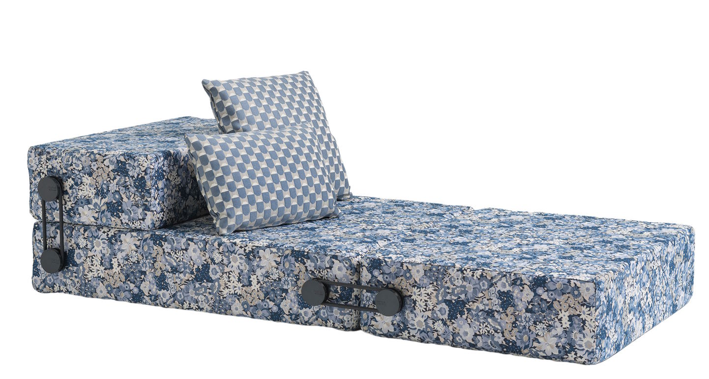 Trix Outdoor Chaise Longue / Lounger / Sofa Artemis Kartell