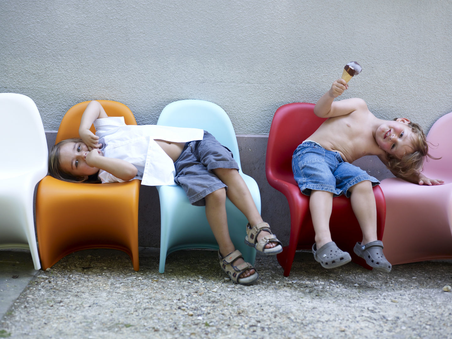 Panton Junior-stoel Vitra Classic rood 