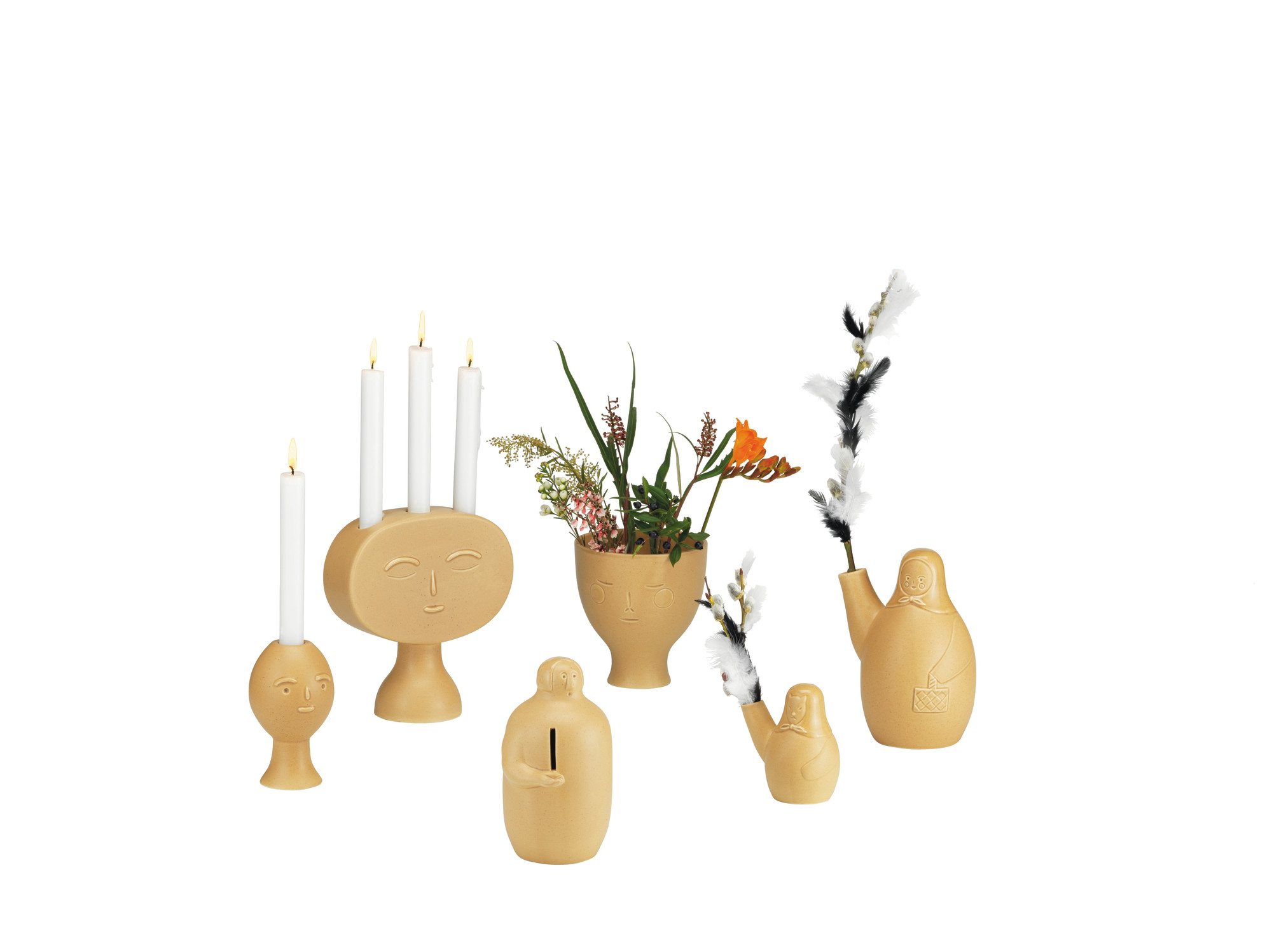Osterhexe Vasen-Set von Artek: Keramikvasen und Kerzenständer mit stilisierten Gesichtern, dekorativ für Ostern.