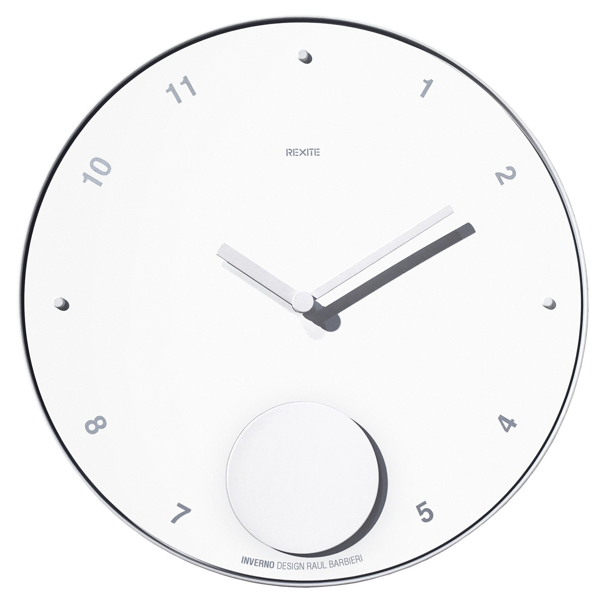 Weiße Appuntamento Wanduhr von Rexite mit minimalistischem Design und silbernen Zeigern für moderne Wohnraumgestaltung.