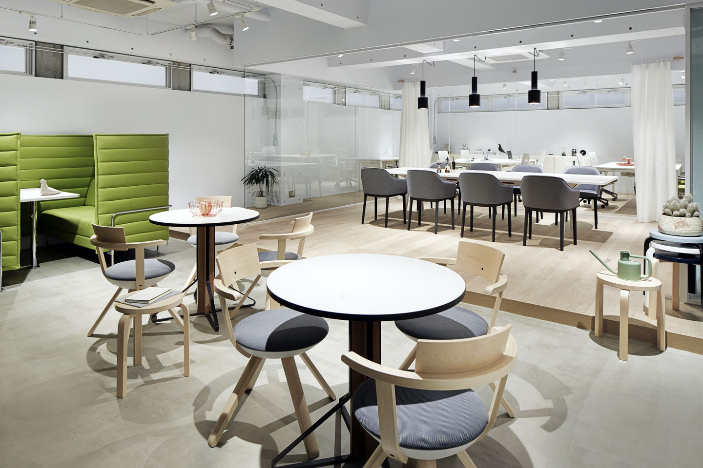 Alcove Cabin 2-zitsbank met lage rugleuning Vitra
