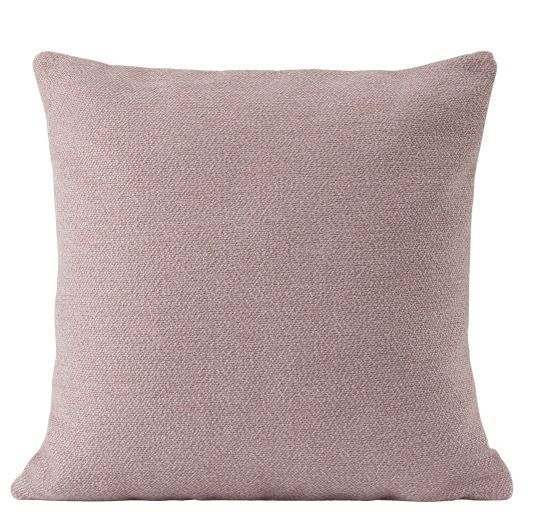 Muuto Mingle Cushion Kissen in Rosa, quadratisches Dekokissen aus hochwertigem Textil für Wohnzimmer und Schlafzimmer.