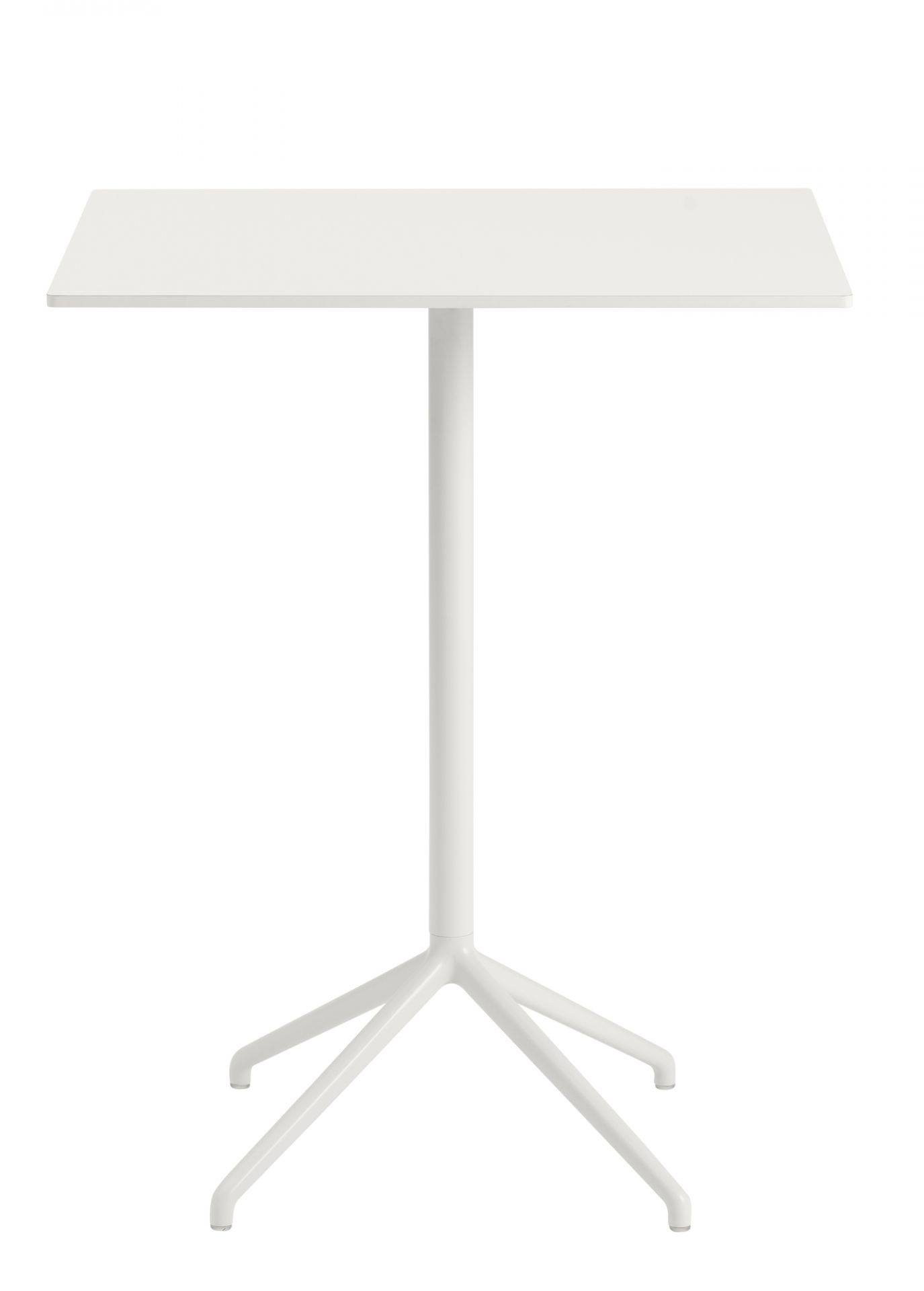 Muuto Still Cafe Table Beistelltisch in Weiß mit quadratischer Tischplatte und filigranem Fußgestell.
