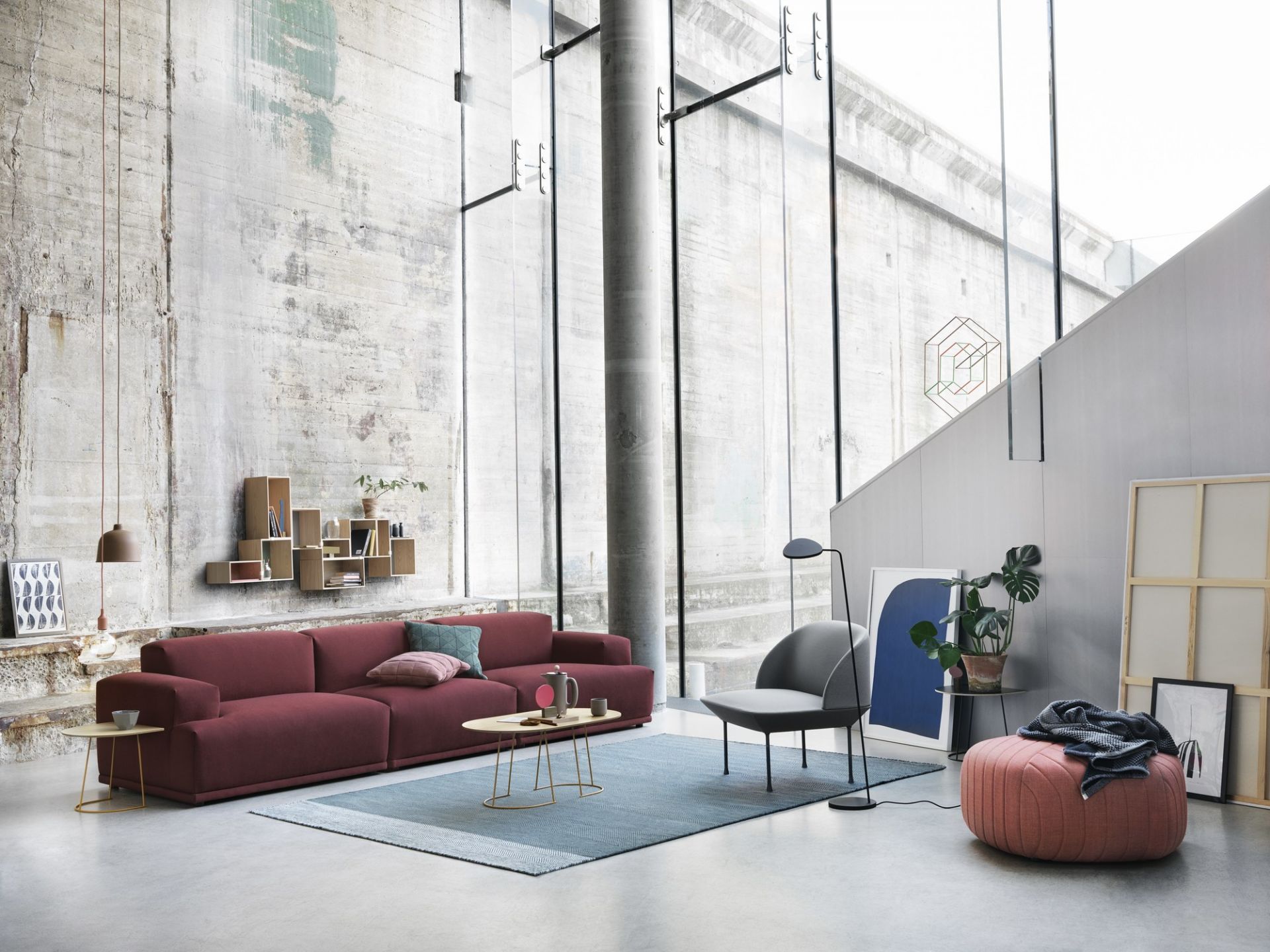 Muuto Oslo Sofa, 1-Sitzer in Rotbraun, modernes Design für Wohnzimmer und Lounge-Bereiche.