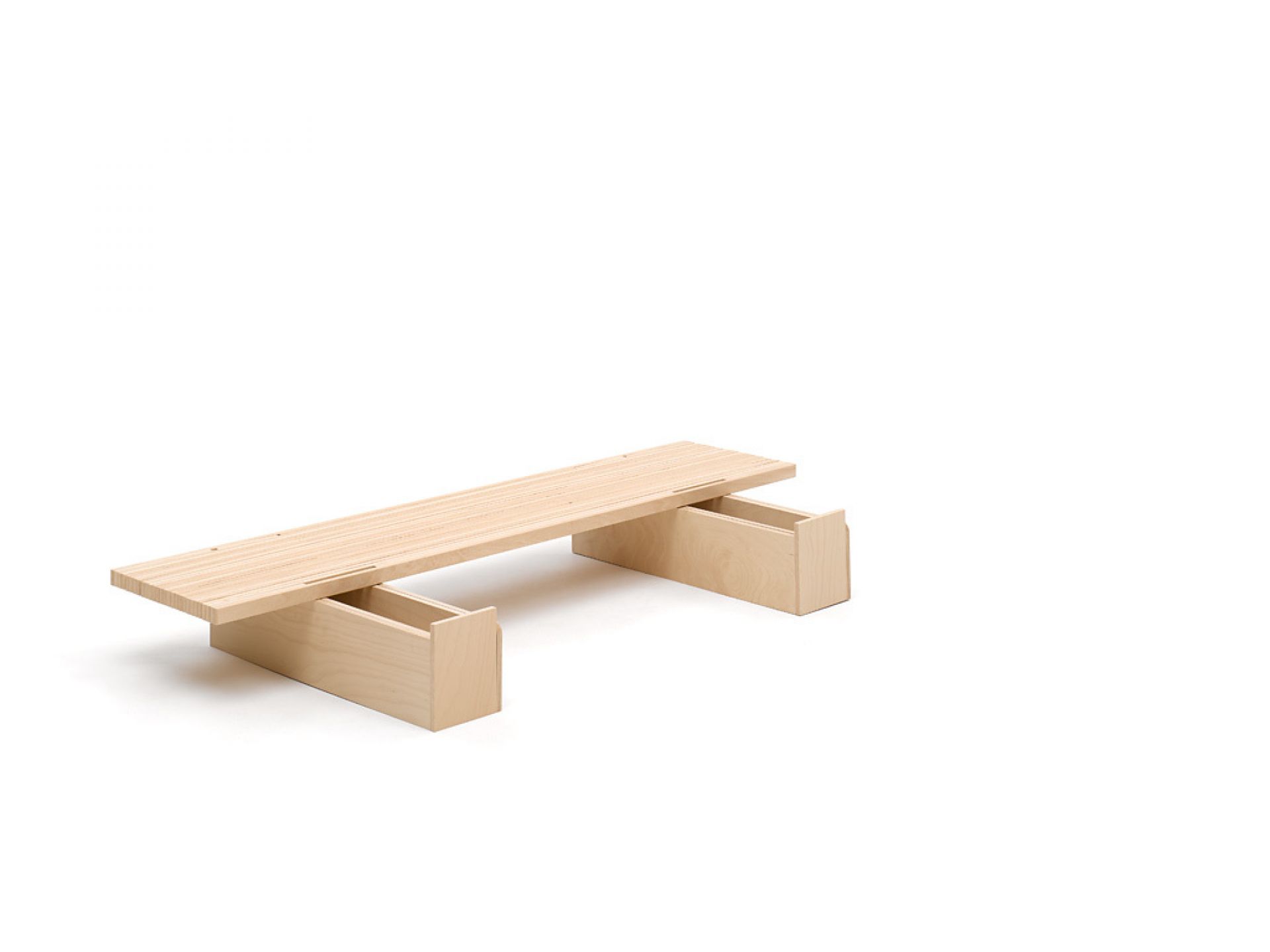 Tojo V Bett 90/180: Minimalistisches, helles Holzbettgestell mit Lattenrost und schlichtem Design für moderne Schlafzimmer.