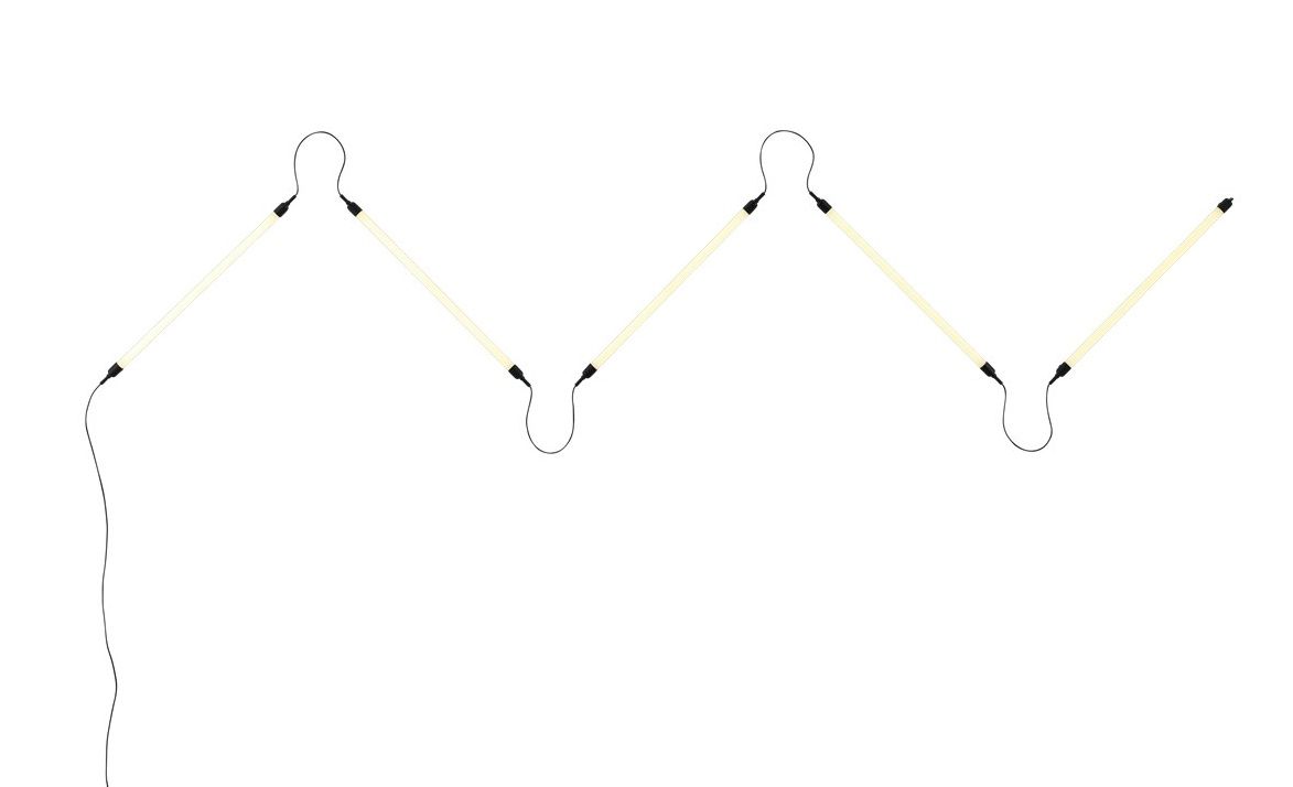 Muuto Fine Wall Ceiling Lampe, minimalistische LED-Wandleuchte für indirekte Beleuchtung im modernen Design.