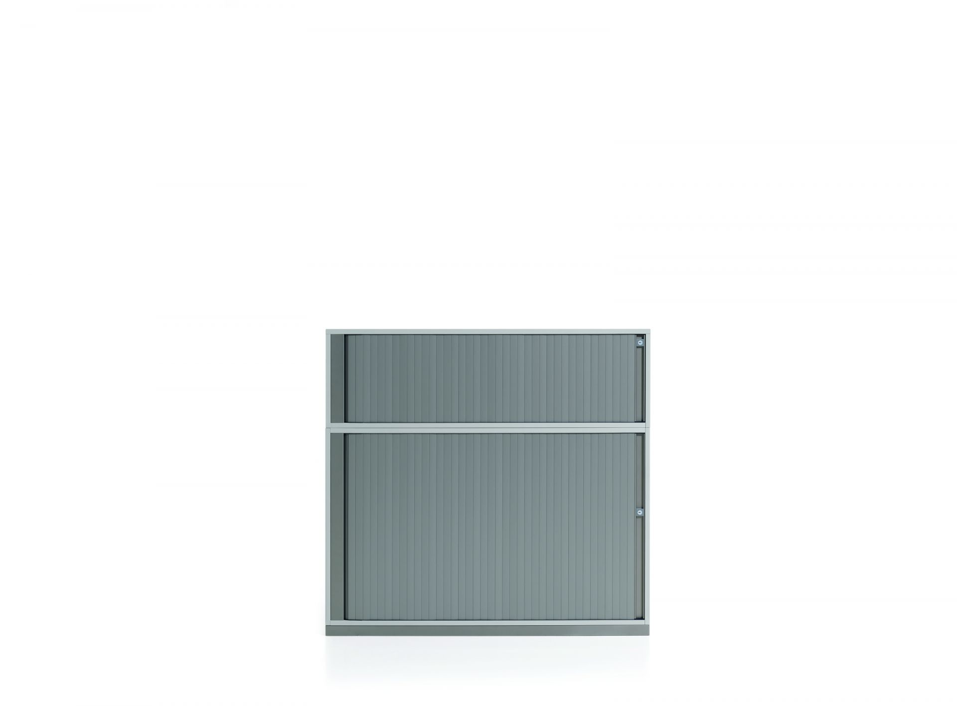 Graues Steelcase Share It Regal, 40 cm breit, mit Rollladen, Büromöbel für Stauraum.