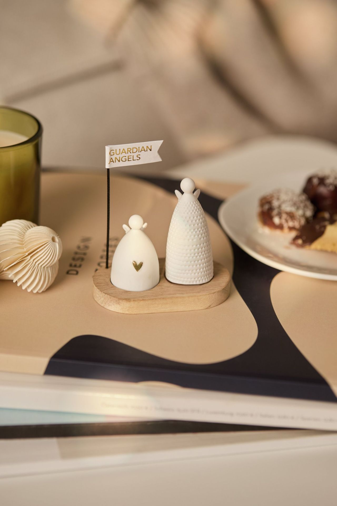 Kerstgroet, beschermengelen, cadeauwielen