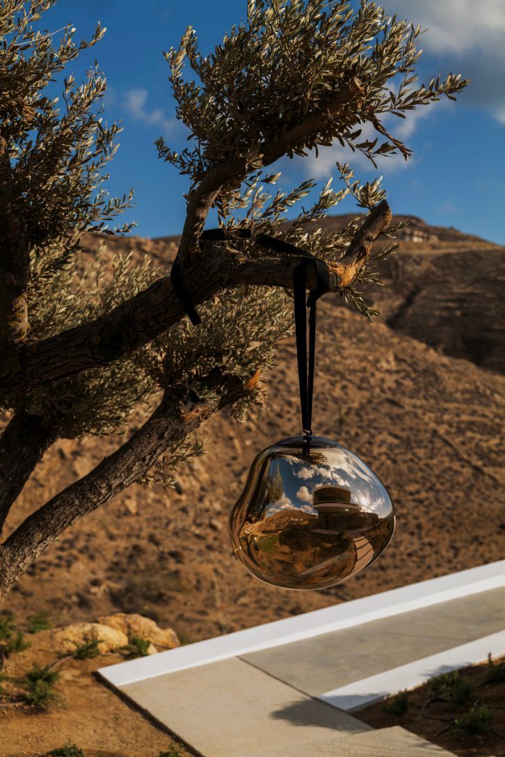 Melt Large LED draagbare staande/hanglamp Opal Tom Dixon