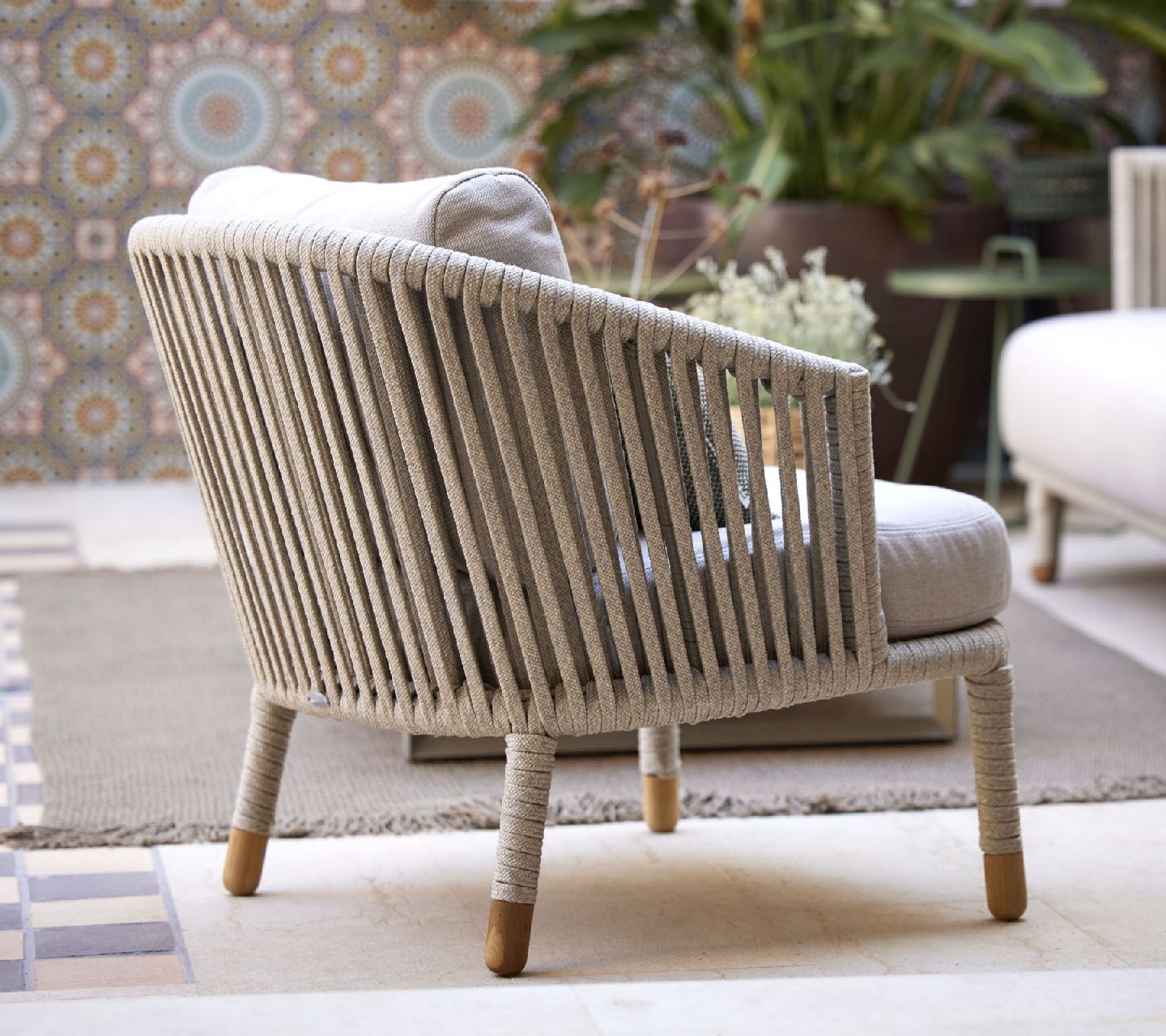Moments Outdoor Lounge-fauteuil van Cane-Line