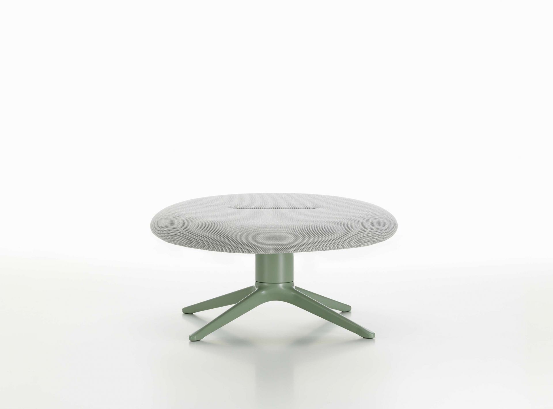 Abalon Platform Ottoman von Vitra, grauer Hocker mit grünem Fuß auf weißem Hintergrund.