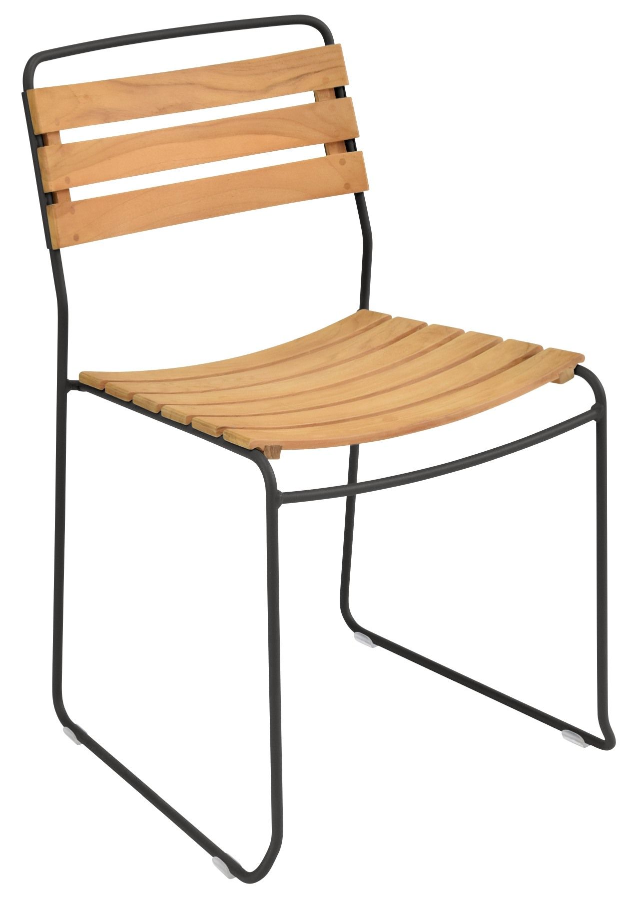 Surprising Teak Chair von Fermob für den Außenbereich, Teakholz und schwarzes Metallgestell.