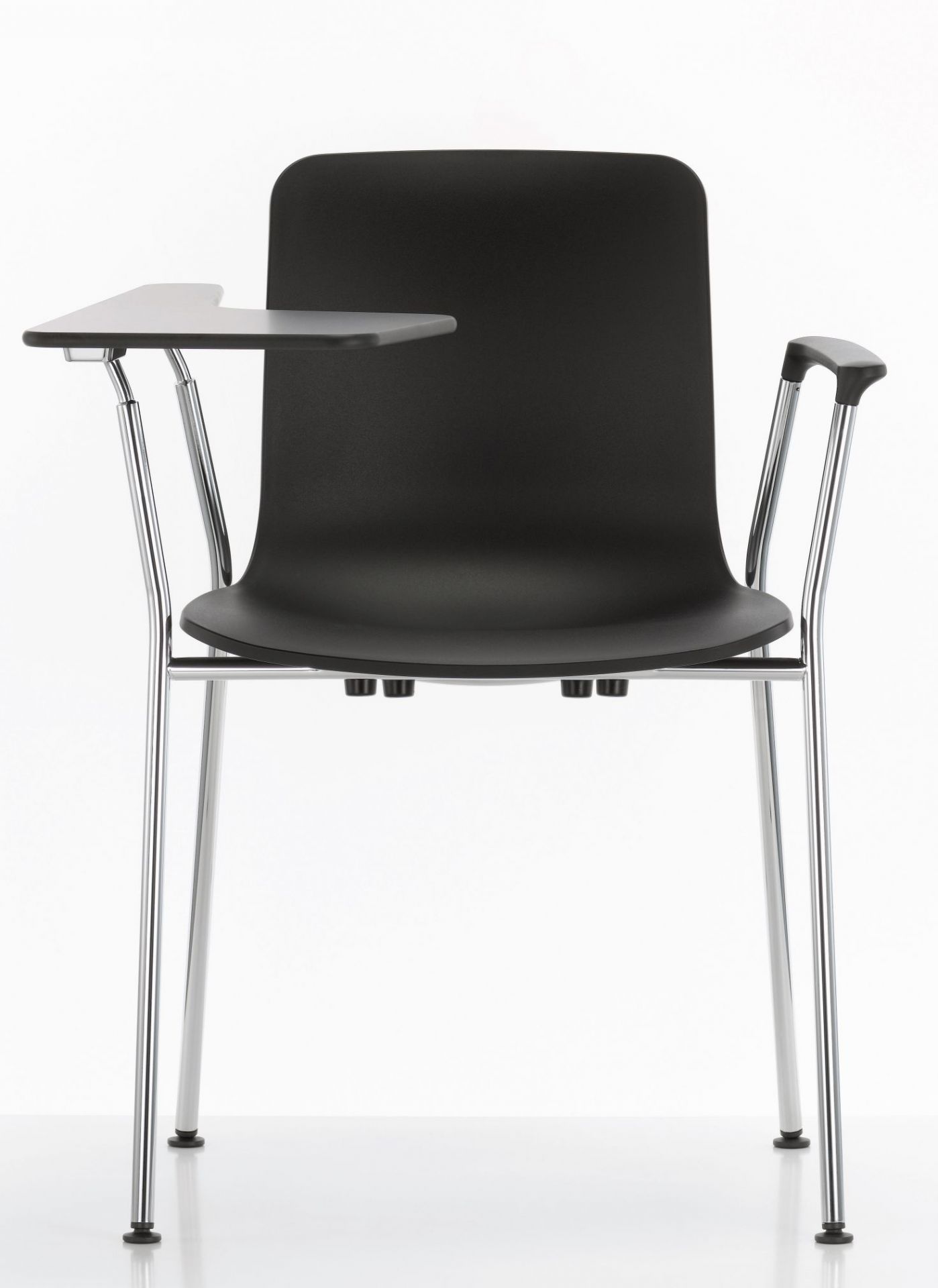 Schwarzer Hal Tube Stuhl von Vitra mit Schreibplatte und verchromtem Gestell.