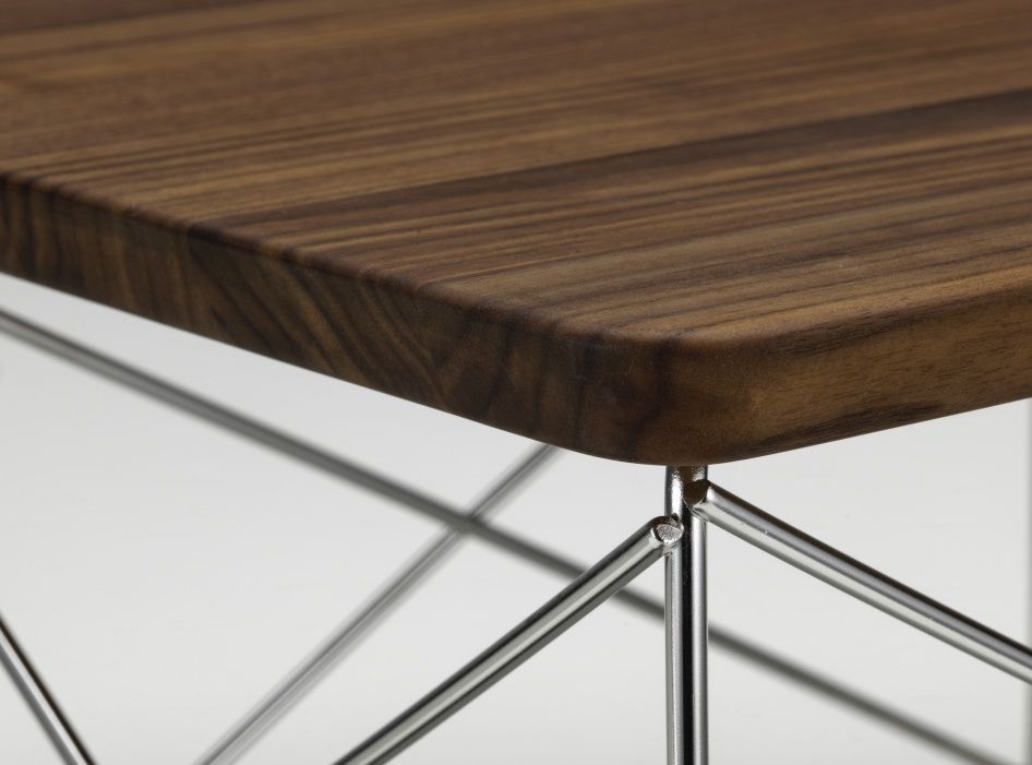 Bijzettafel LTR, donker notenhout, Vitra 