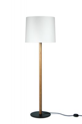 Miyu Stehleuchte mit geräucherter Eiche und naturweißem Filzschirm von Maigrau. Moderne Wohnraumleuchte.