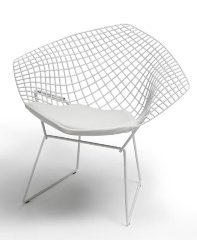 Weißer Diamond Sessel von Knoll International mit Drahtgestell und Sitzkissen. Designklassiker für Wohnen und Büro.
