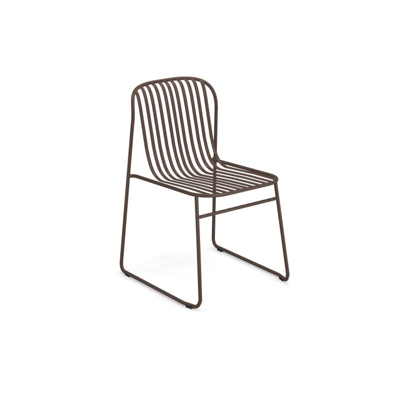 Brauner Riviera Stuhl von Emu, ein moderner Metallstuhl für den Garten und die Terrasse.