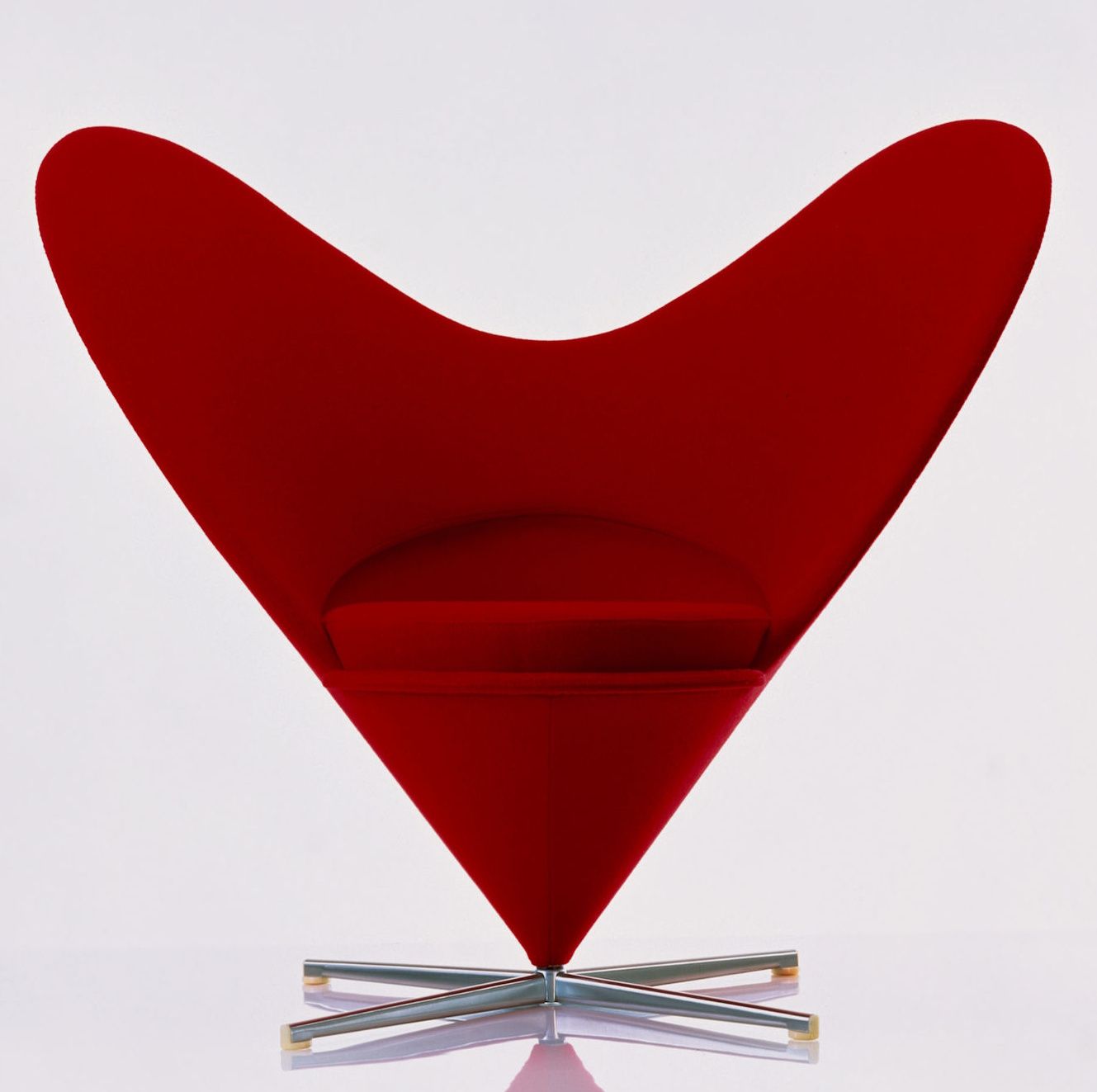 Heart Cone Chair van Vitra