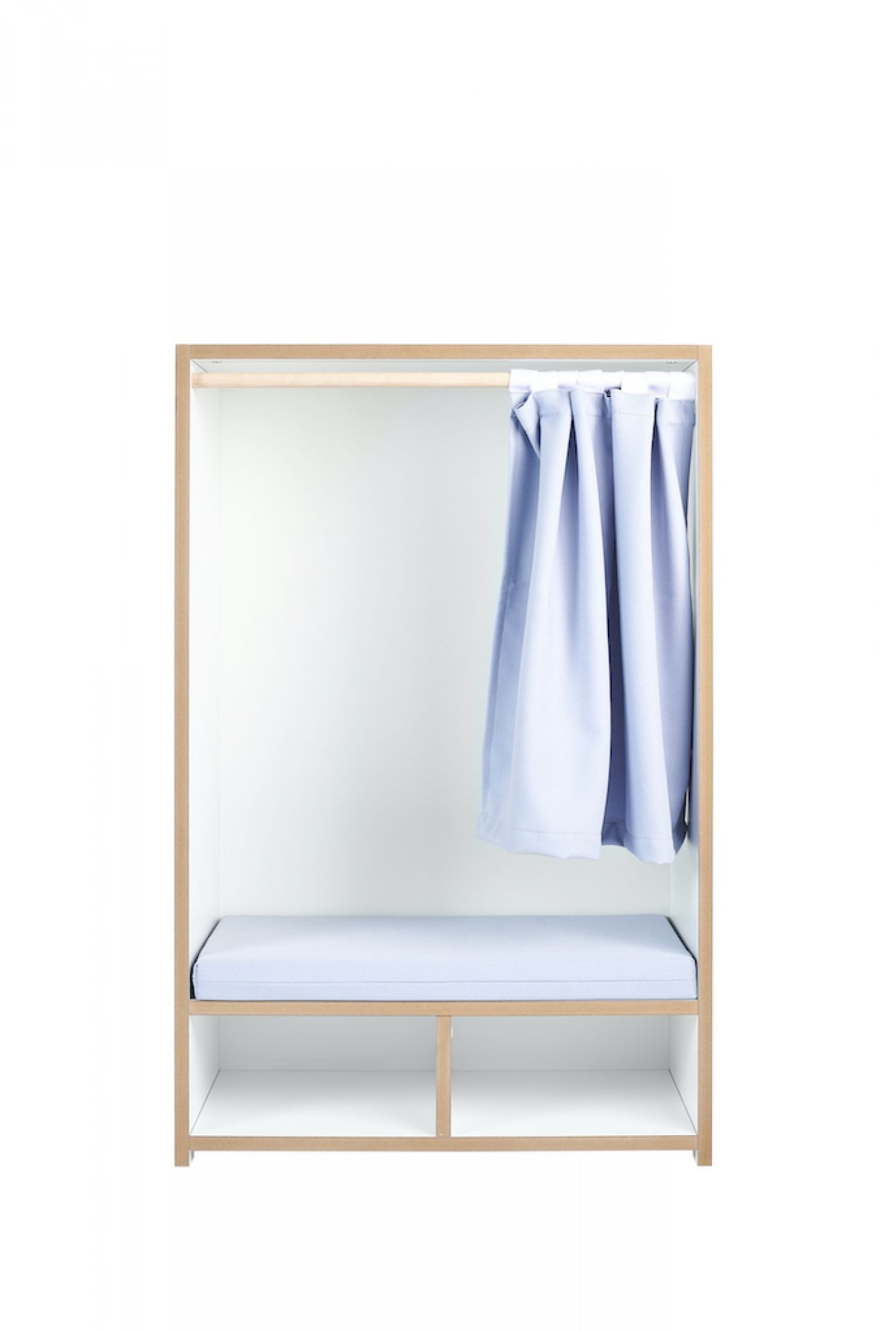 Tojo Kids Nische Lesebox: Kinderzimmer Möbel mit Sitzkissen und blauem Vorhang für gemütliche Leseecke.