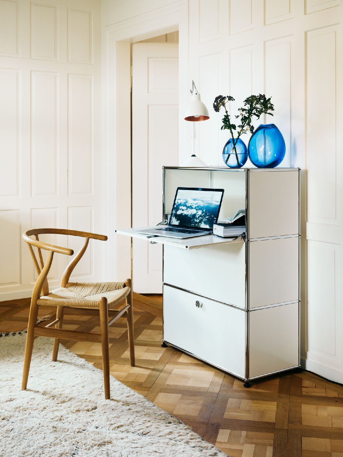 USM Haller hoogkast met 3 lades
