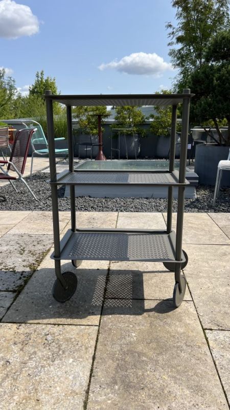 Flow Trolley serveerwagen TAUPE Muuto TENTOONSTELLINGSSTUK