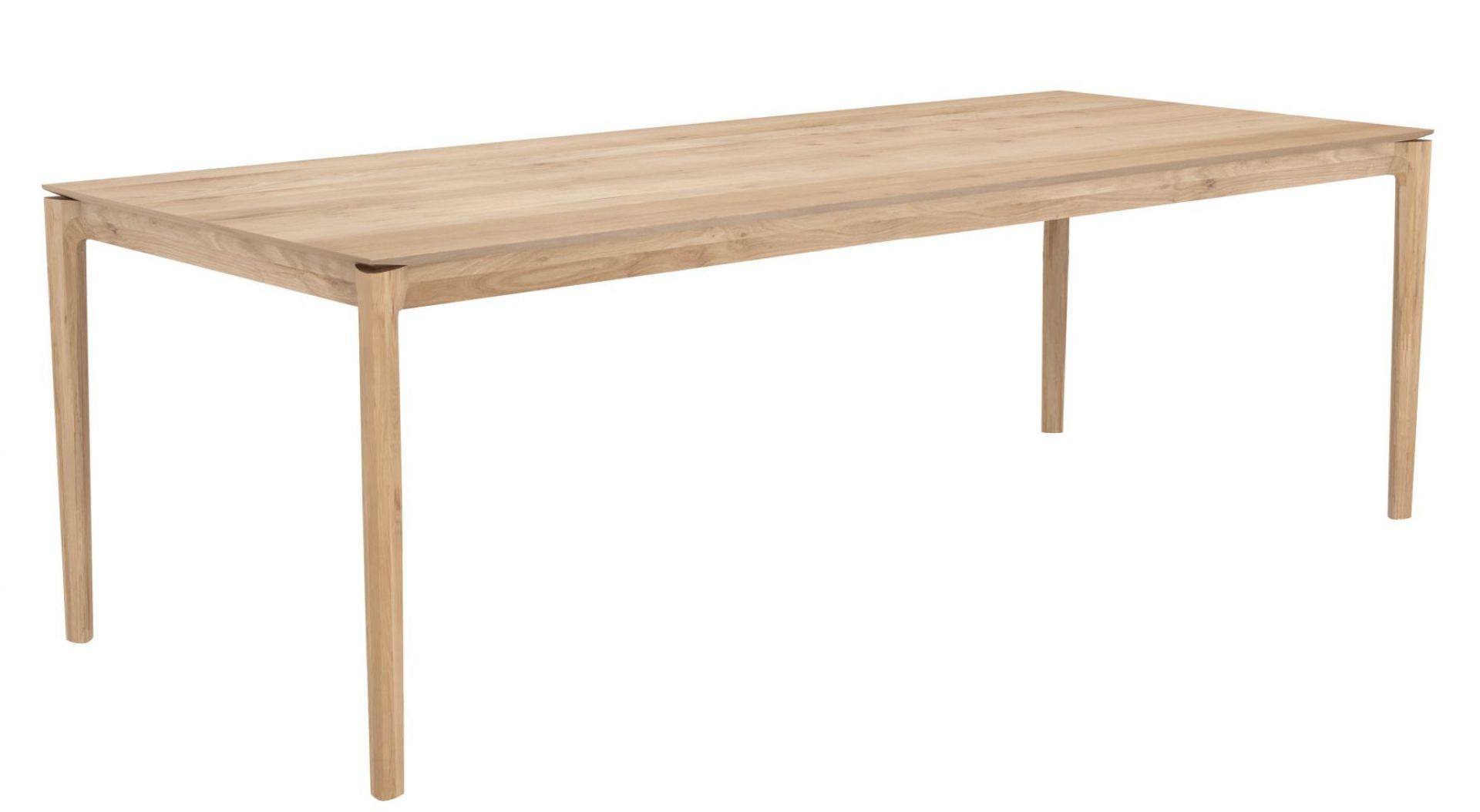 Bok Esstisch aus Eiche von Ethnicraft, 240 cm, mit schlichtem, modernem Design und hellen Holzfarben.