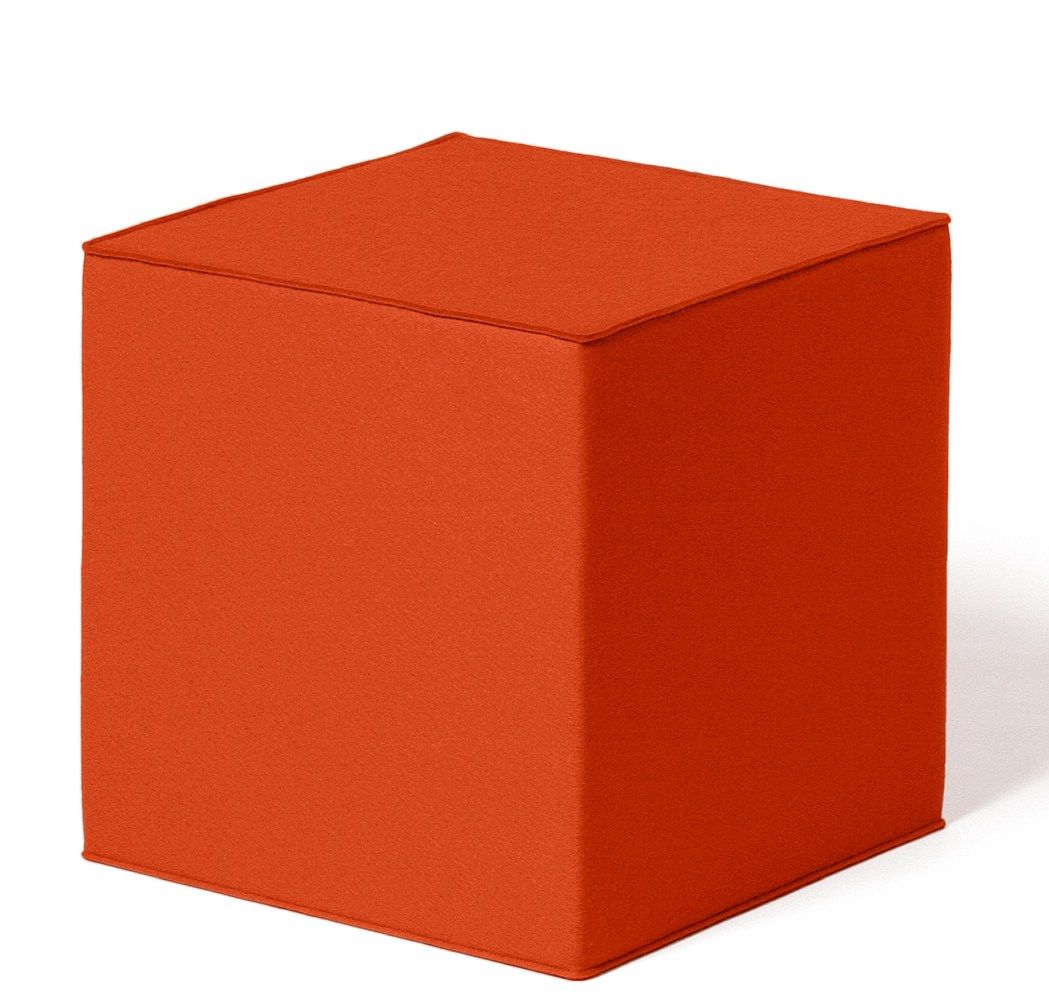 Oranger Quart Sitzwürfel von HEY-SIGN by BWF Group, moderner Hocker aus Filz für Wohnzimmer und Büro.