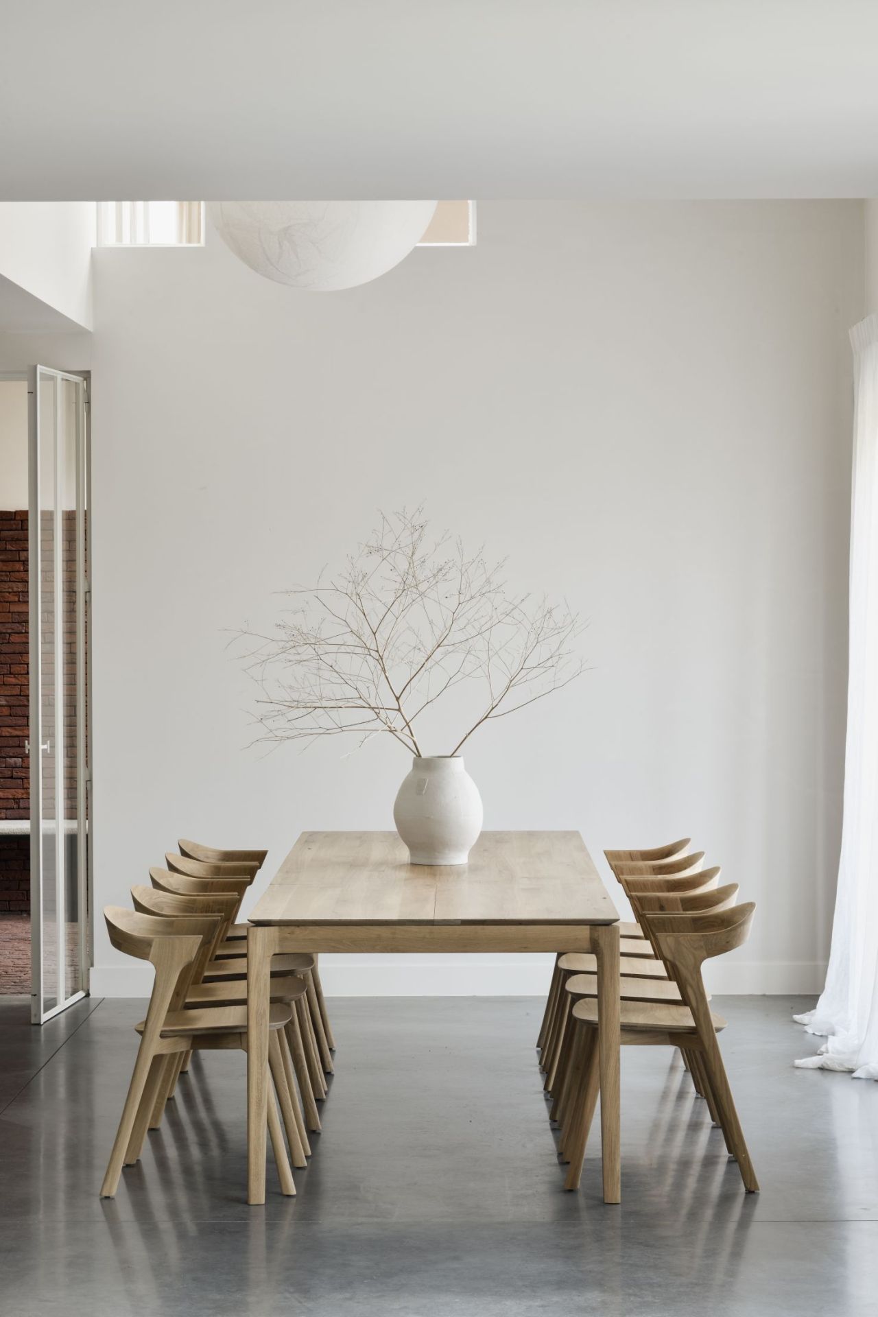 Bok uitschuifbare eettafel, gelakt eikenhout, B120-180 cm, Ethnicraft