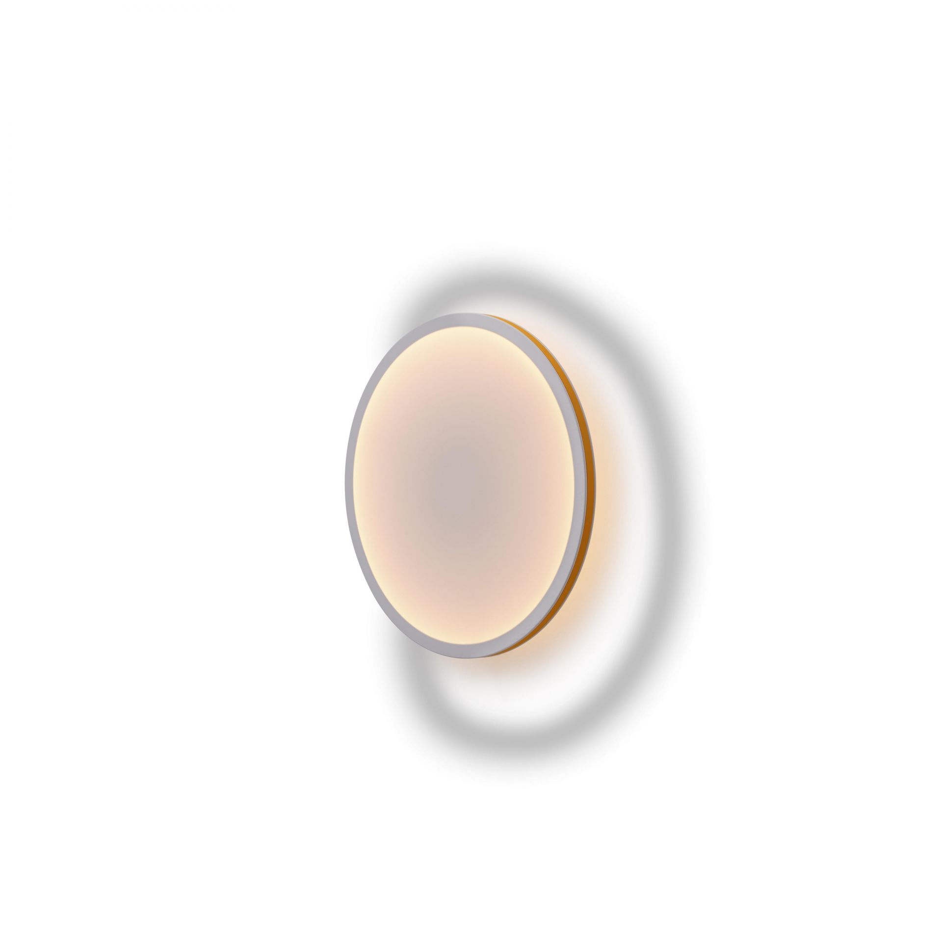 Nahaufnahme der runden Calm Wandleuchte von Muuto mit sanftem, warmem Lichtschein.