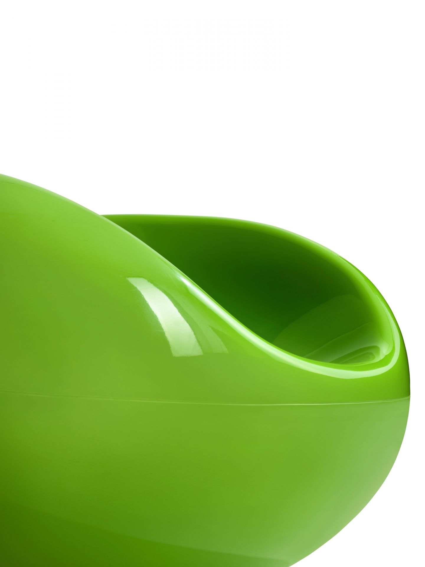 Detailaufnahme des grünen Pastil Stuhls von Eero Aarnio, ein moderner Designklassiker für Wohnräume.