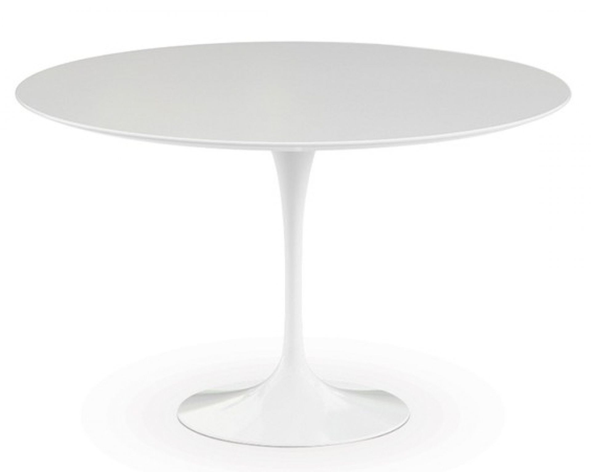 Weißer, runder Saarinen Tisch von Knoll International für den Outdoor-Bereich.