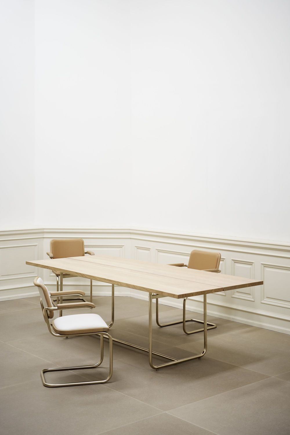 JS. Thonet by Jil Sander S 1070 / S1070 vergadertafel Thonet