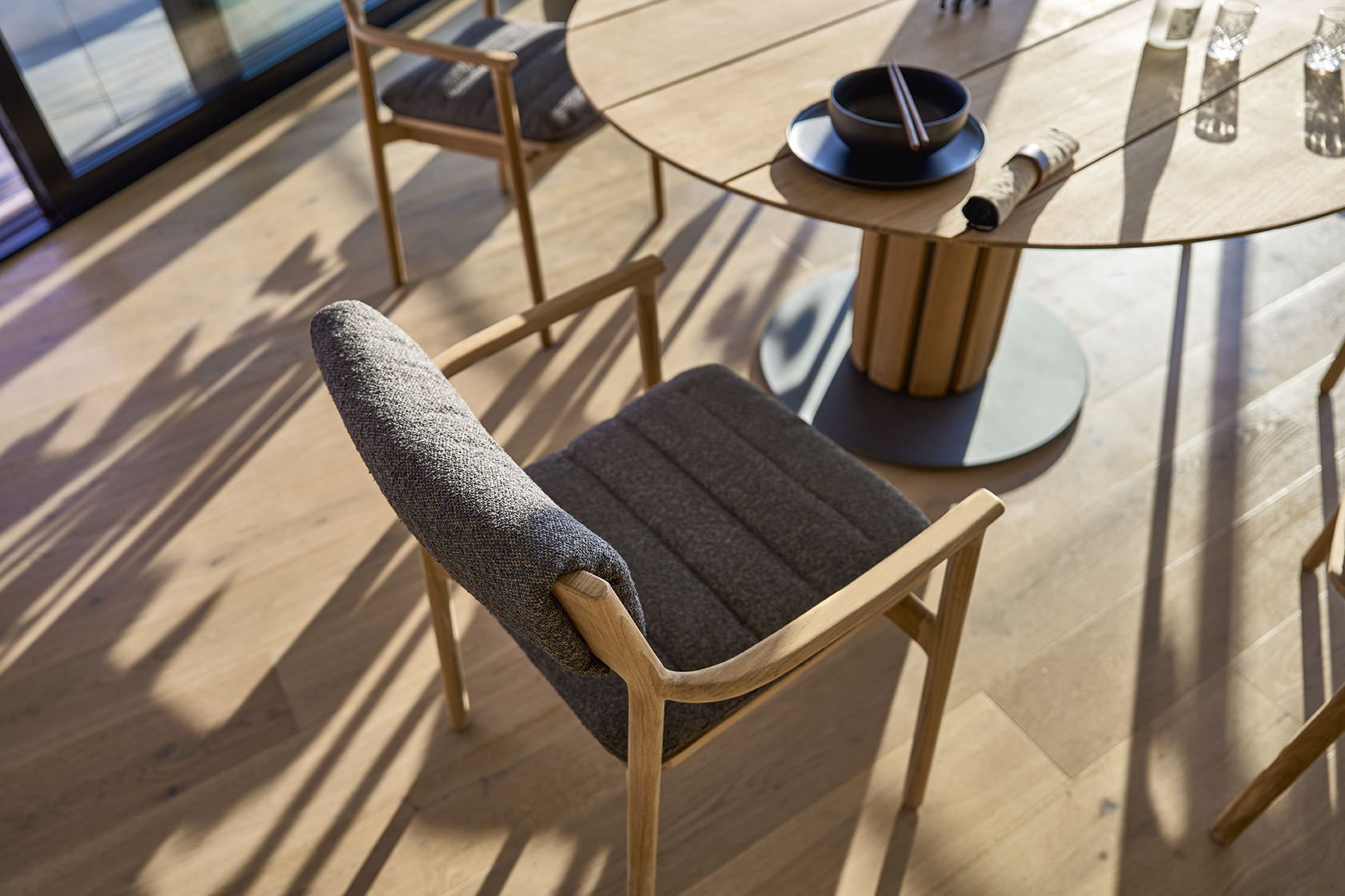Teva ronde tafel / eettafel Weishäupl