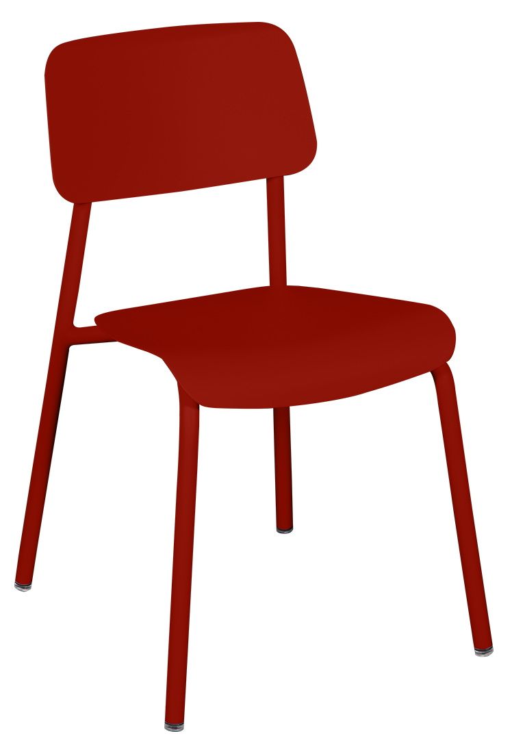 Roter Studie Chair Stuhl von Fermob für den Außenbereich, minimalistisches Design mit Rückenlehne.