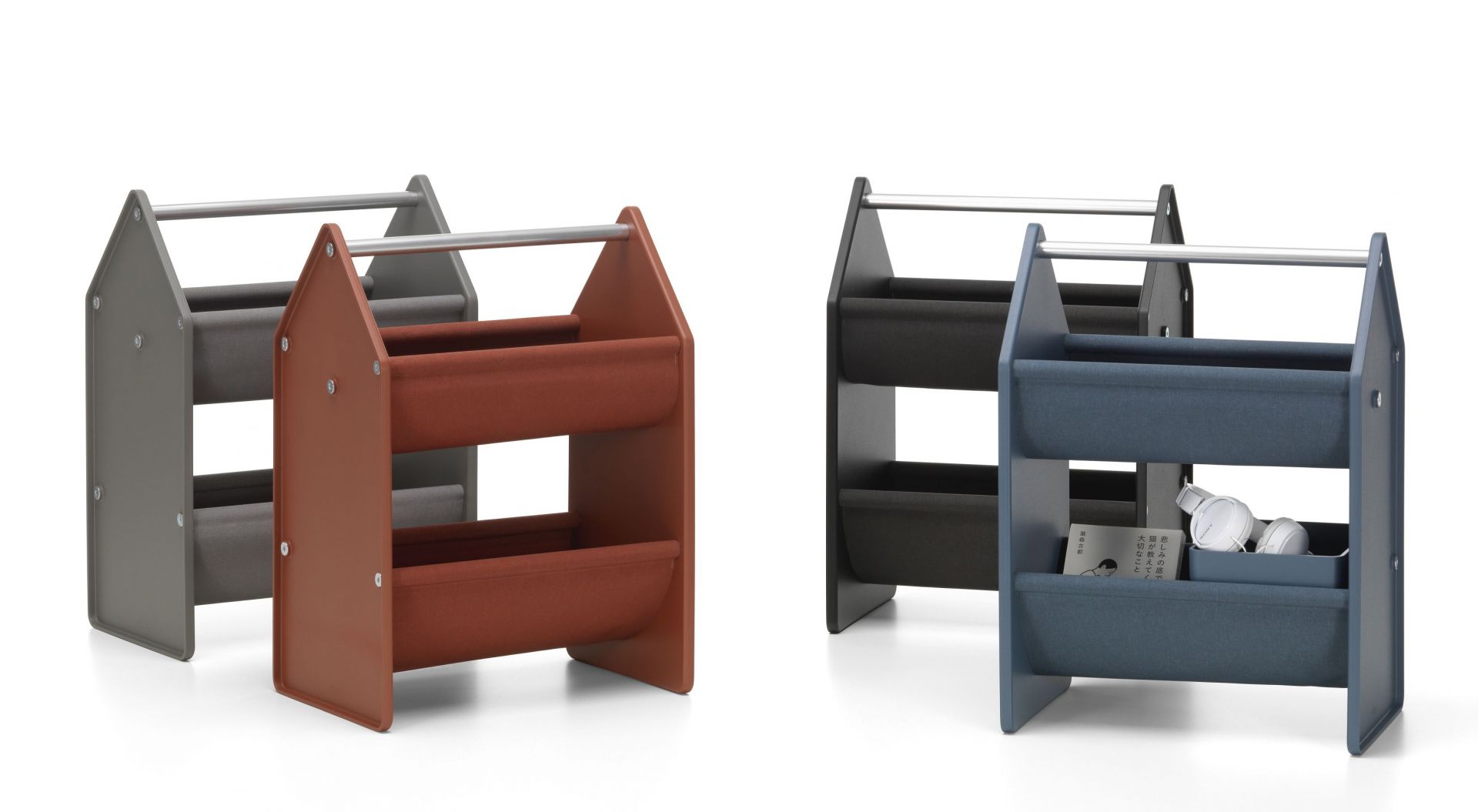 Vitra Drop Box Aufbewahrungsboxen in Grau, Braun und Blau, modernes Design für Kinderzimmer und Büro.