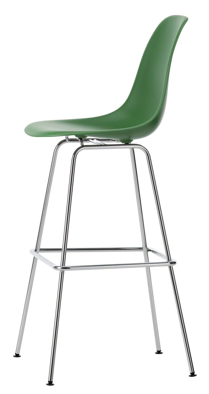 Eames Plastic Bar Stool Barhocker High Vitra in Grün mit verchromtem Gestell, seitliche Ansicht.