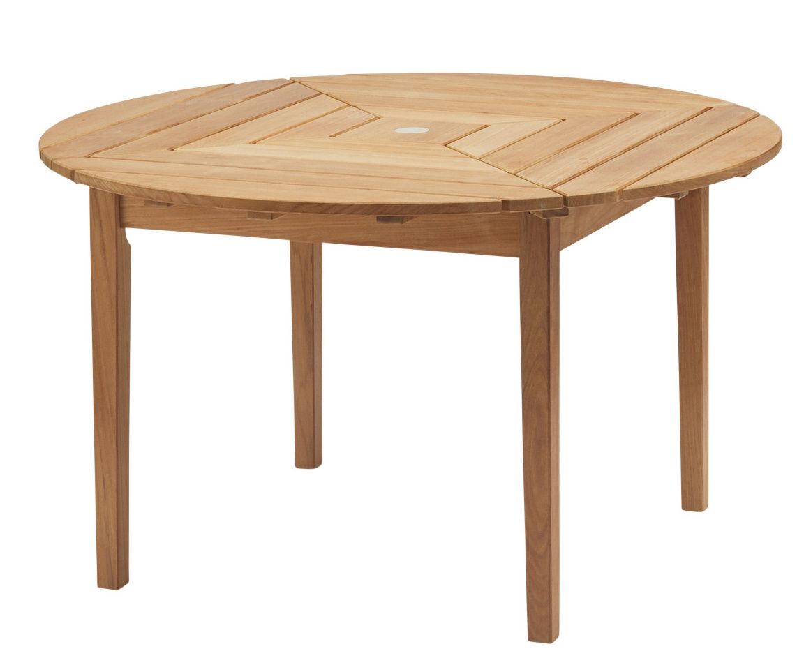 Drachmann Tisch aus Teakholz, runder Gartentisch für den Außenbereich von Skagerak by Fritz Hansen.