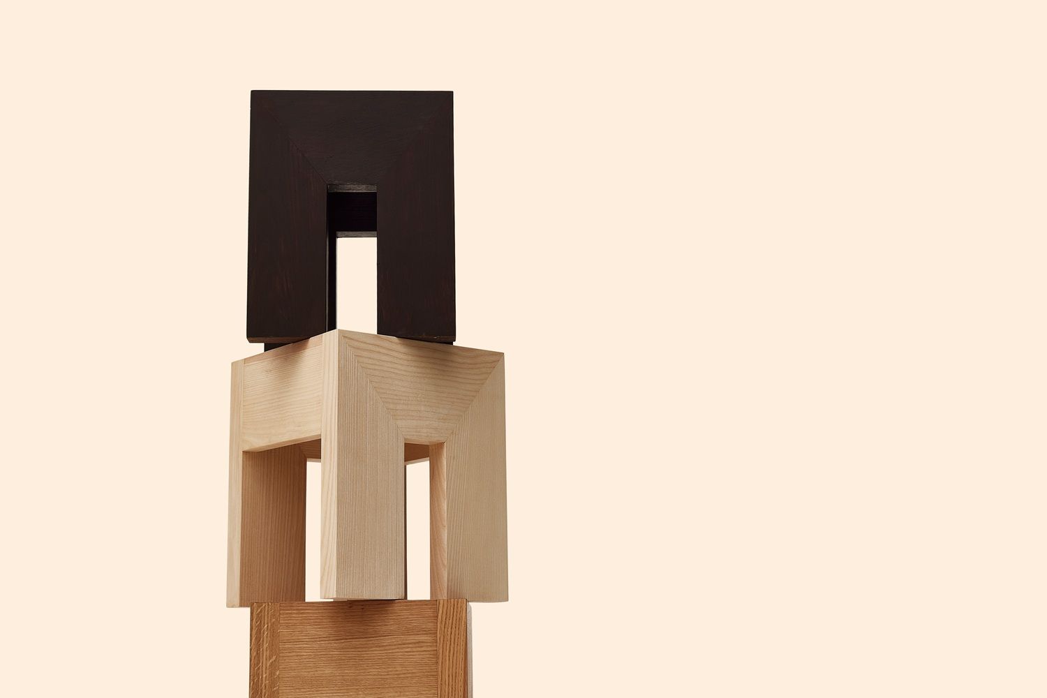 Monolith Side table Bijzettafel Form & Refine