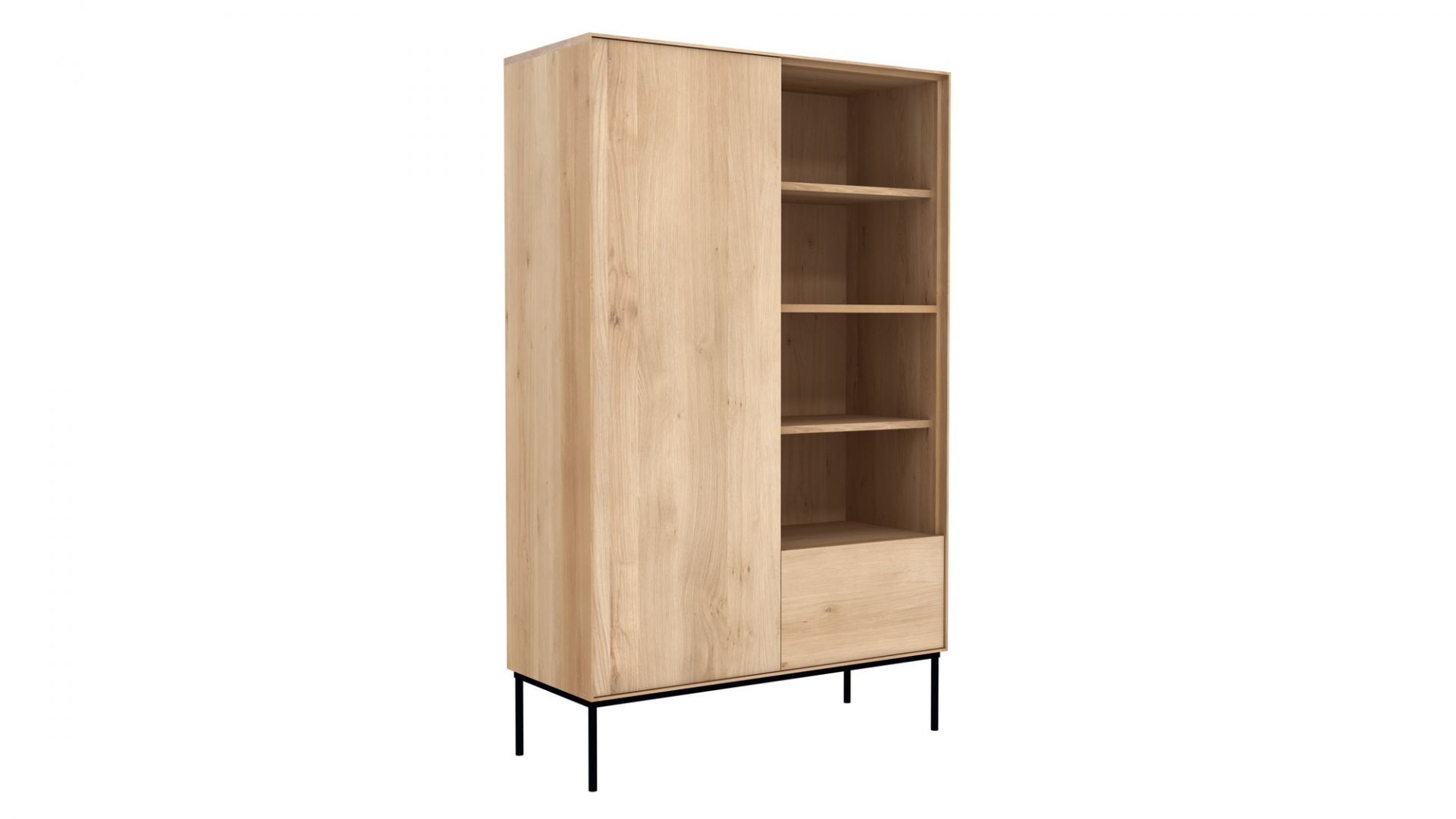 Whitebird Schrank von Ethnicraft aus hellem Holz mit Schiebetür, Regalen und schwarzen Metallfüßen.