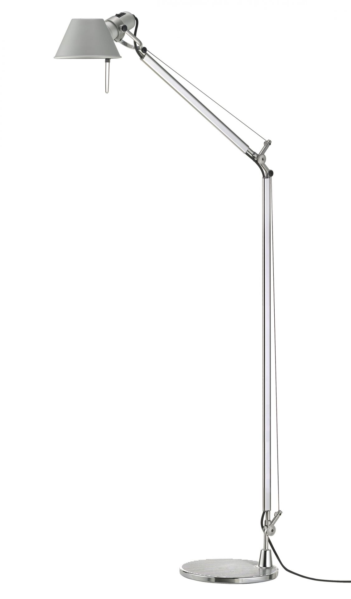 Artemide Tolomeo Basculante Stehleuchte mit grauem Lampenschirm und verstellbarem, silberfarbenem Leuchtenarm auf rundem Standfuß.
