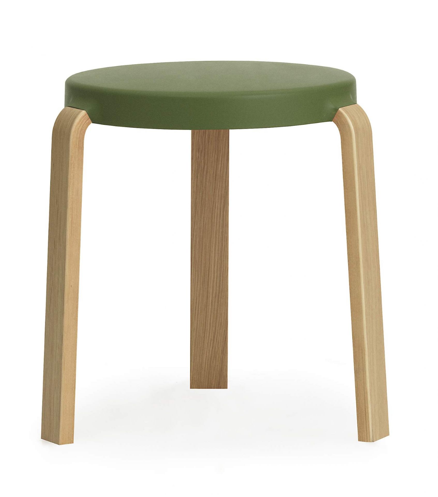 Tap Hocker von Normann Copenhagen mit grünem Sitz und hellem Holzgestell, freigestellt auf weißem Hintergrund.
