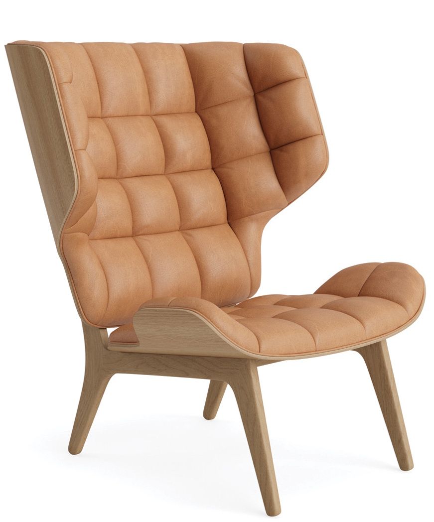 NORR11 Mammoth Chair Sessel in hellbraunem Leder mit Holzrahmen, moderner Ohrensessel für Wohnzimmer.