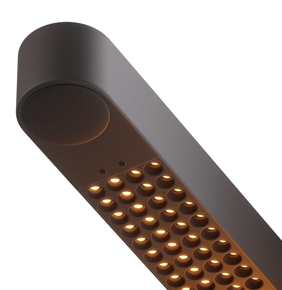 Detailaufnahme der grauen Team Mini LED Tischleuchte 3500K, moderne Büroleuchte mit warmweißem Licht.