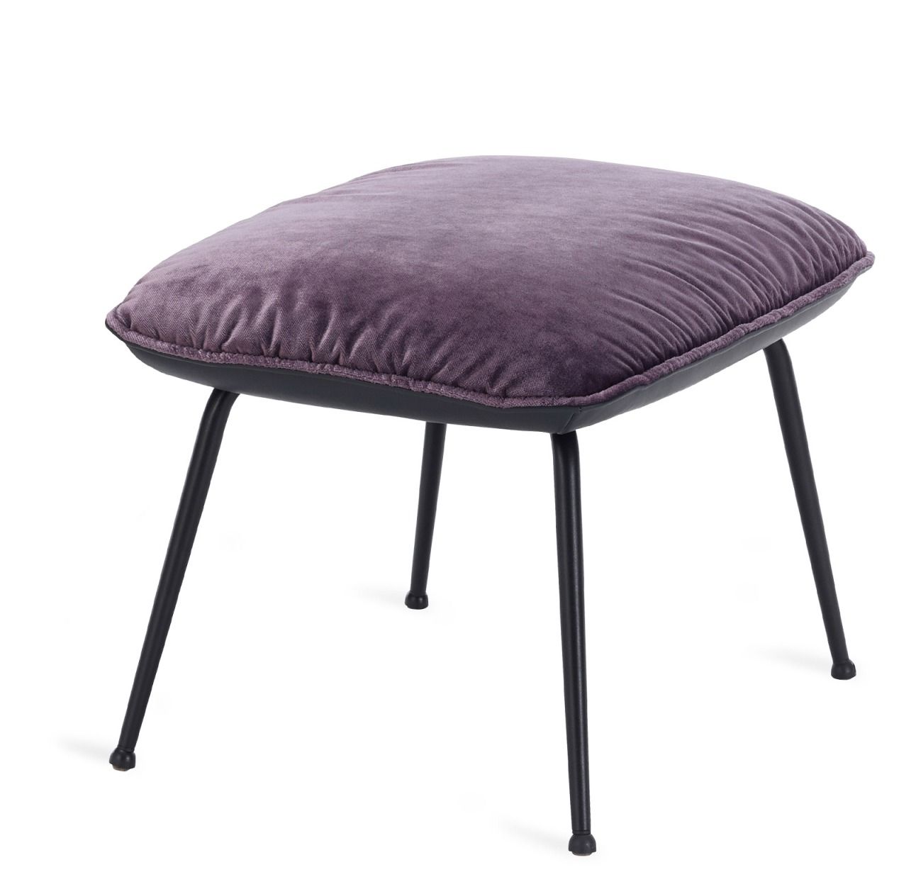Marla Ottoman von Freifrau Manufaktur mit lila Samtbezug und schwarzen Metallbeinen. Moderner Hocker.